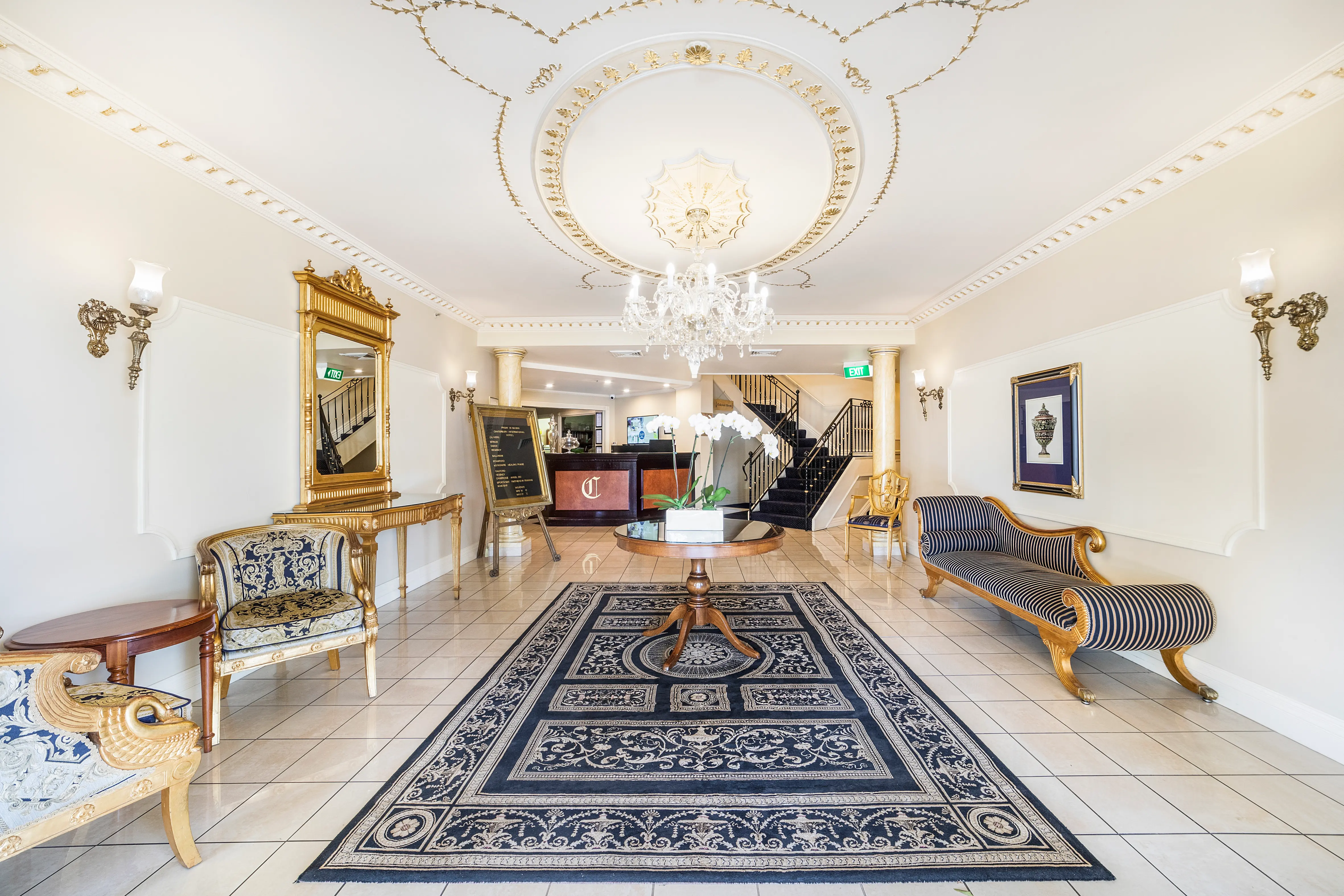 Canterbury International Hotel